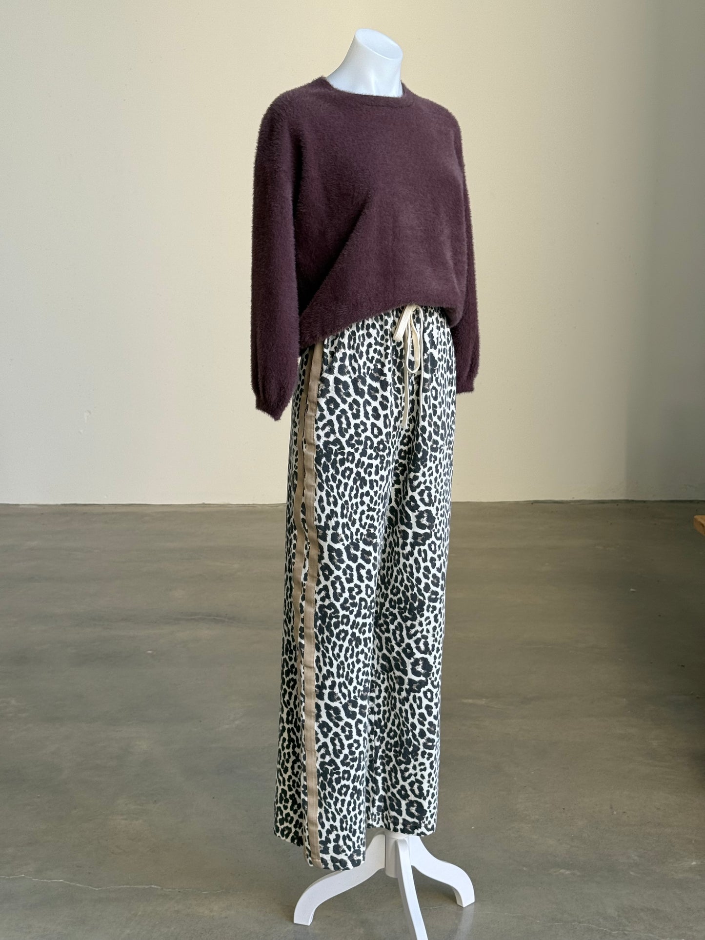 Leo Wide Leg Leopard Denim Pant