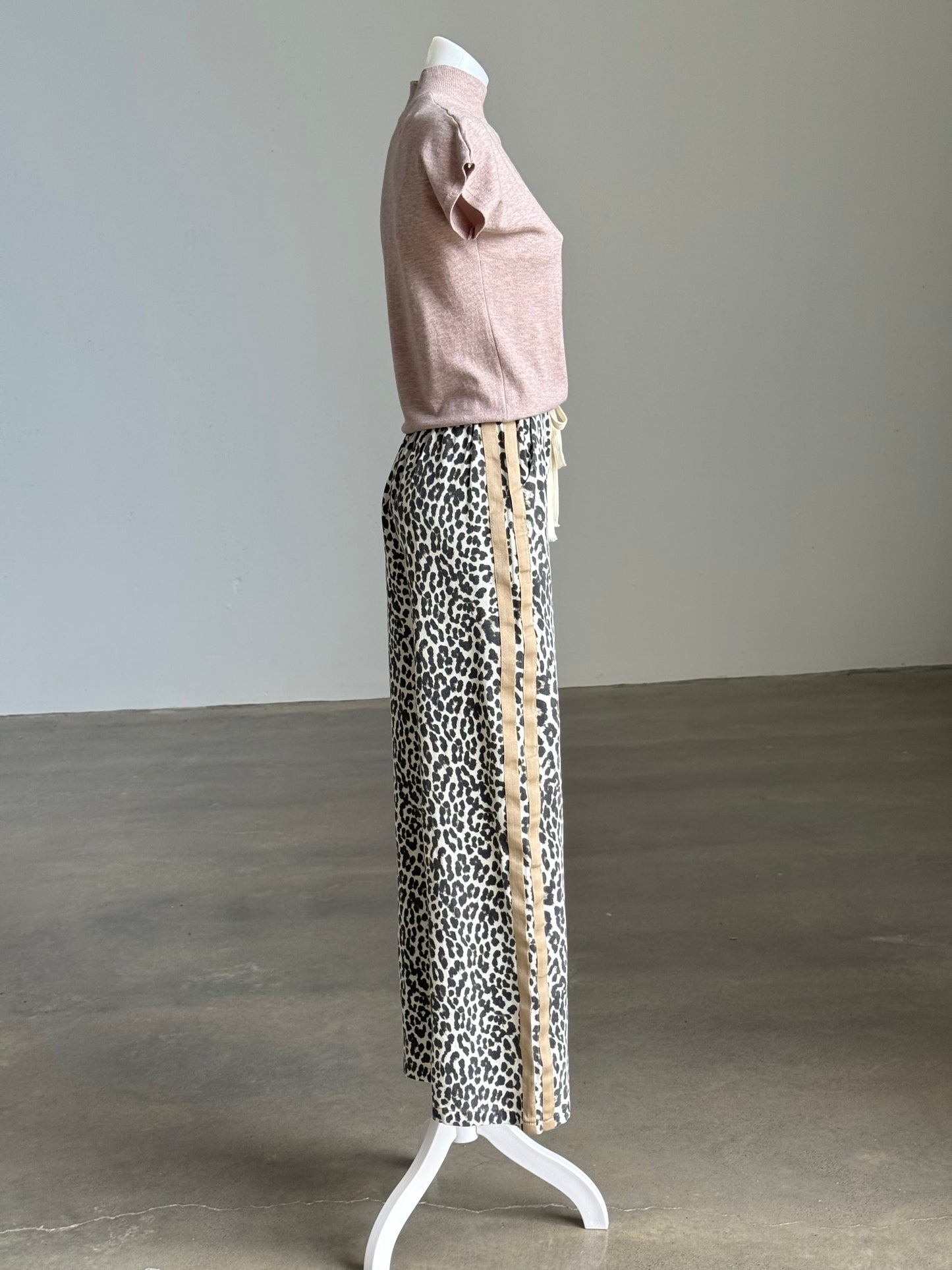 Leo Wide Leg Leopard Denim Pant