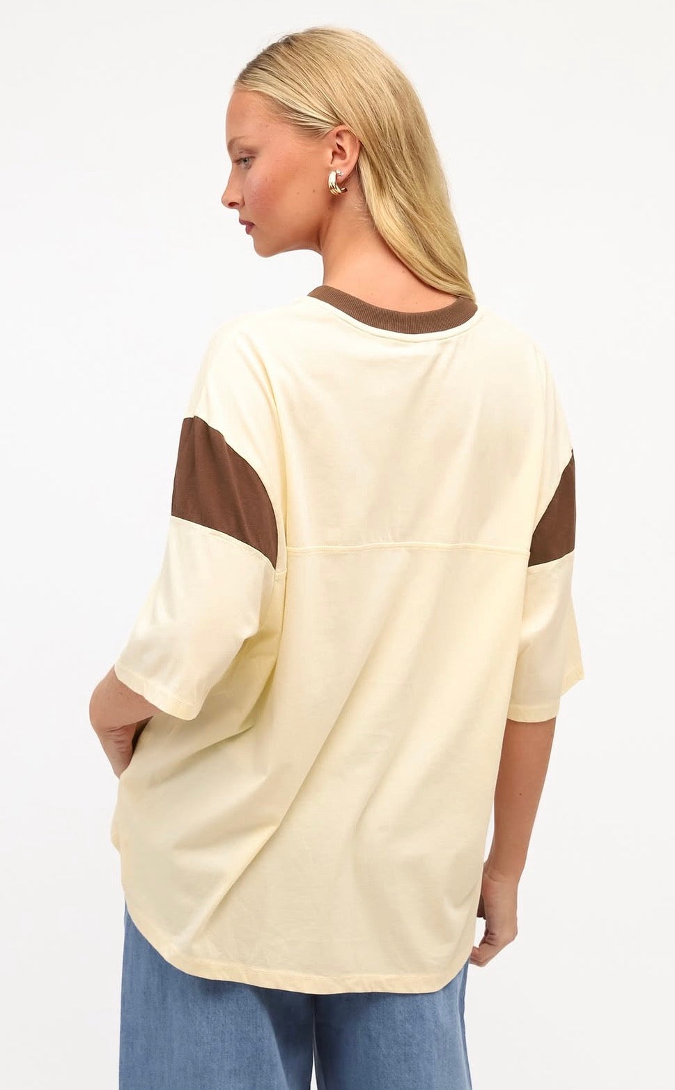 Costa Rica Beige/ChocolateOversized Vintage Tee