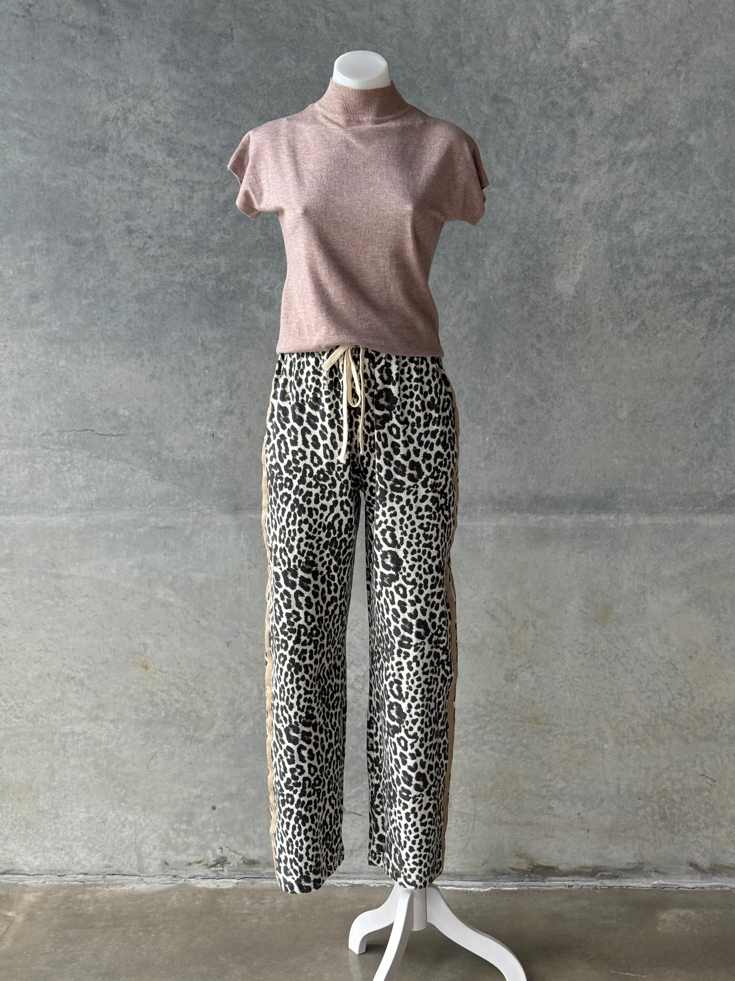 Leo Wide Leg Leopard Denim Pant