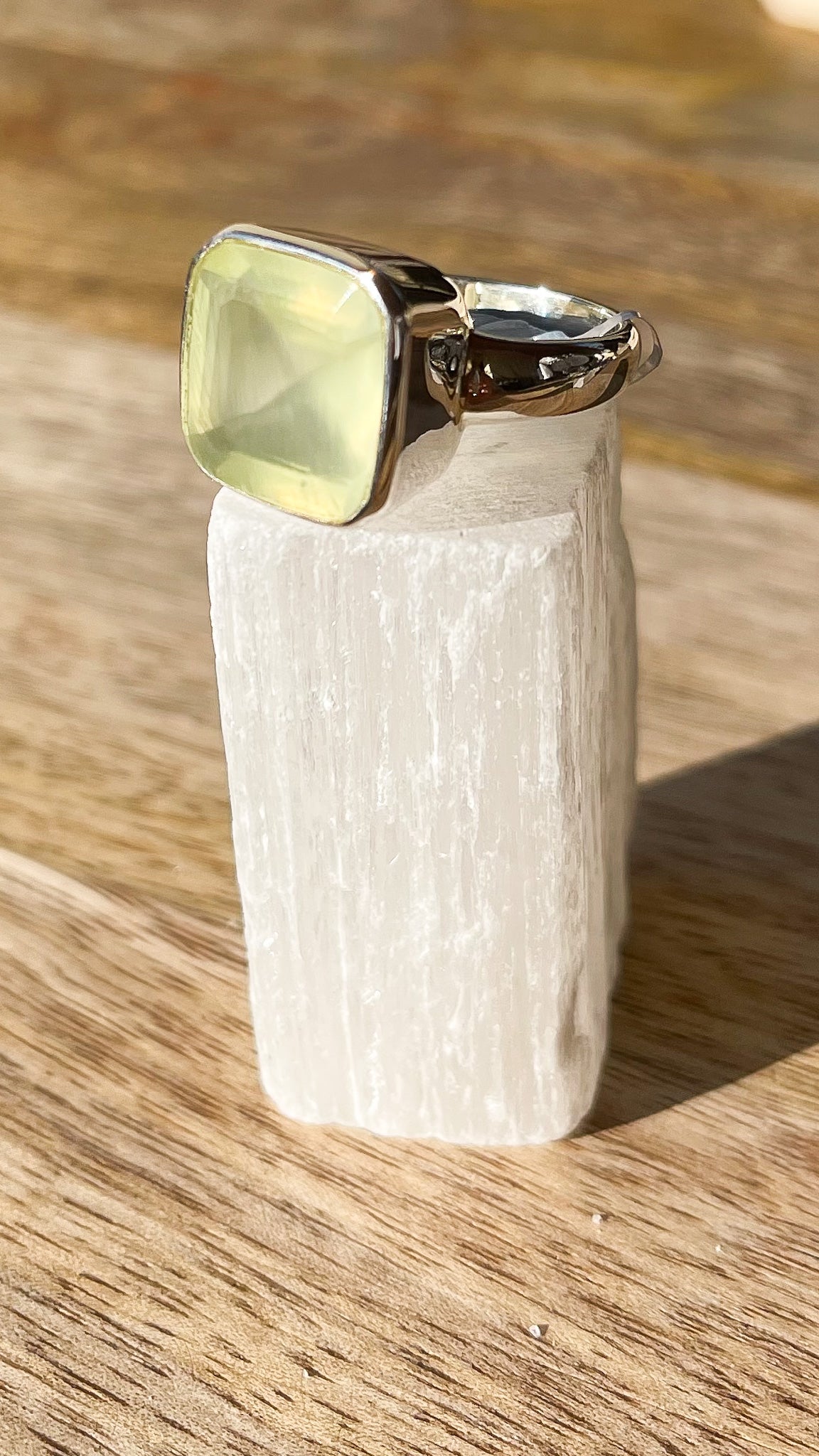 Prehnite Silver Ring