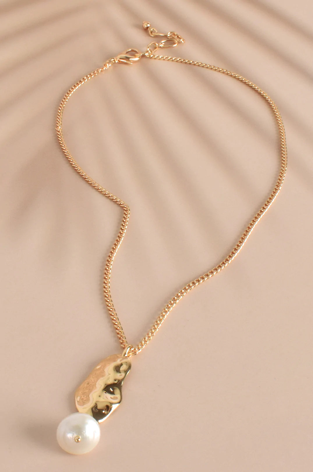 Adorne - Molten Pearl Drop Necklace, Gold